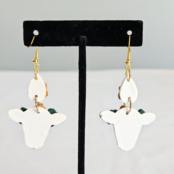 SD Handmade Gold/Green Flower Tiara Shabby Chic Dangling Cow Earrings Gold Hooks - Picture 4 of 5